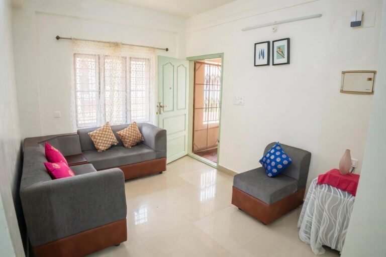 sunlit_homestay_living_room
